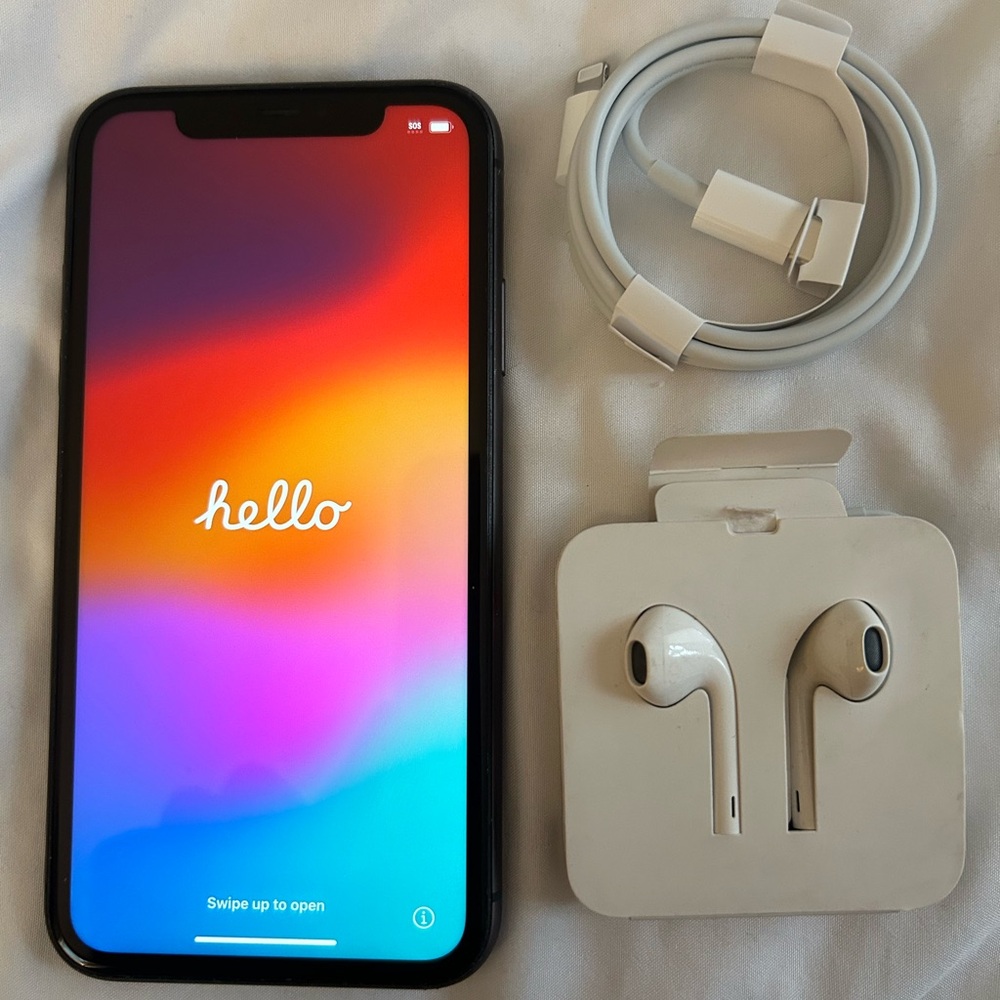 Unlocked iPhone 11 (kept in case)- Perfect Working Condition!